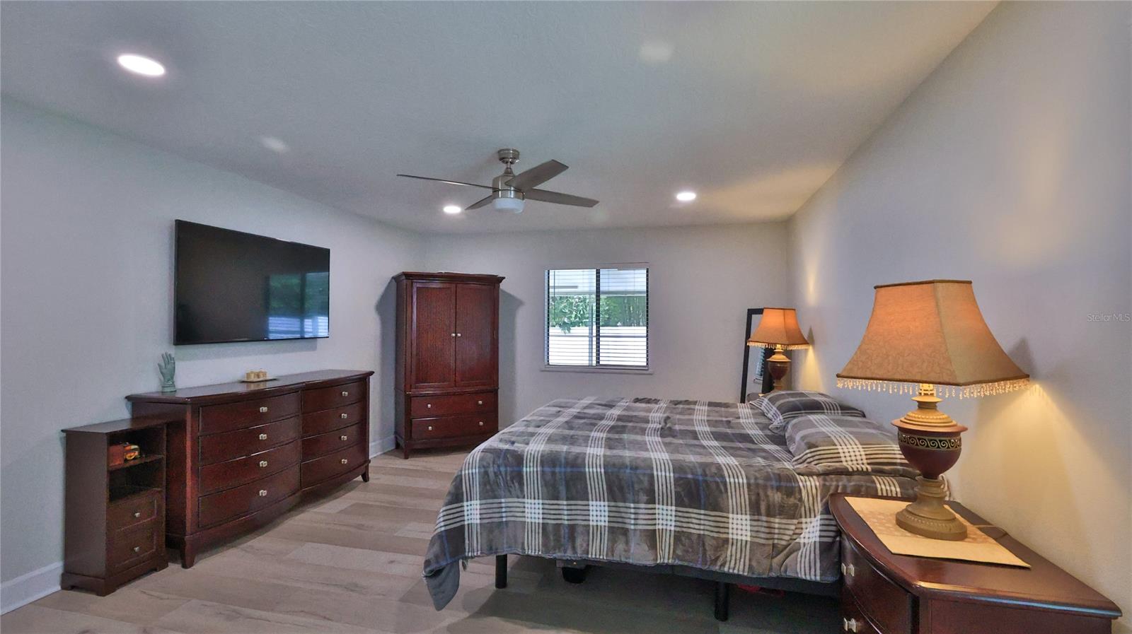 Florida Shores 01 - Residential