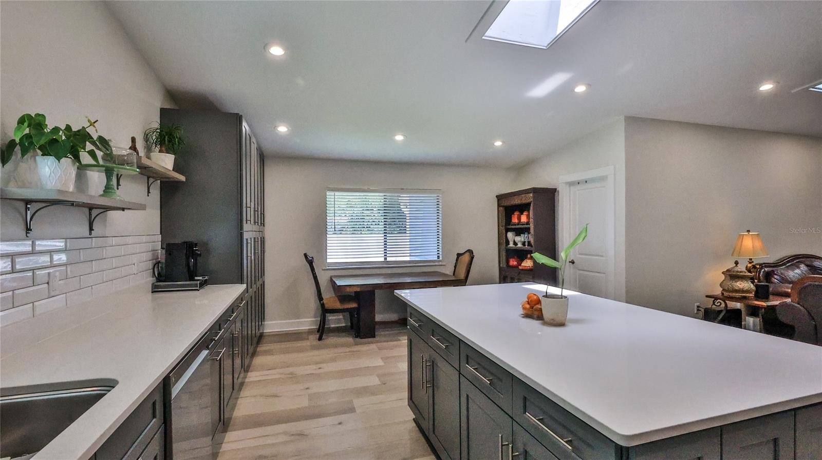 Florida Shores 01 - Residential