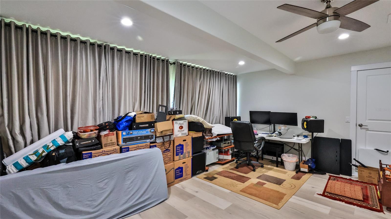 Florida Shores 01 - Residential