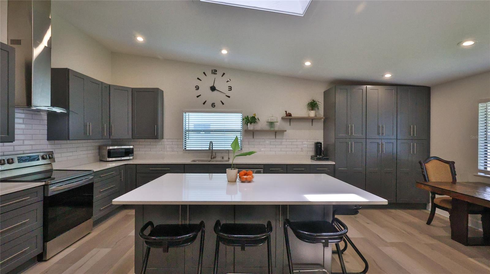 Florida Shores 01 - Residential