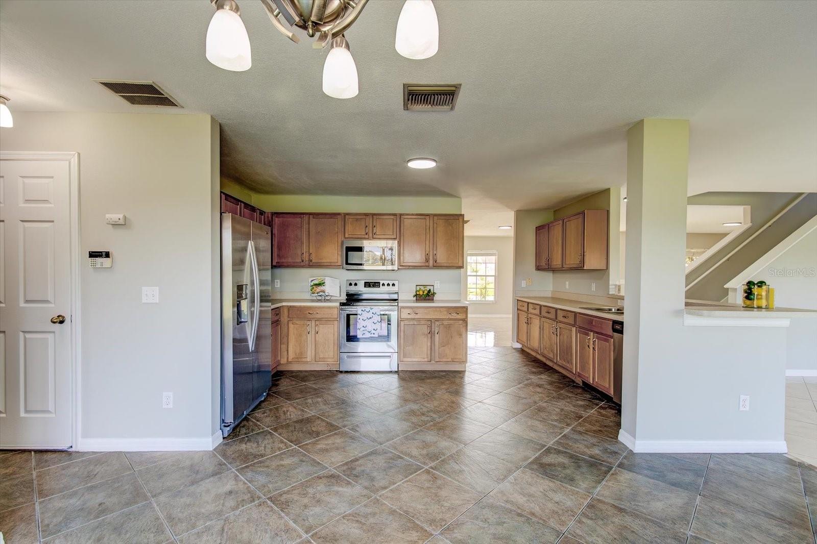 WATERFORD CHASE EAST - Residential