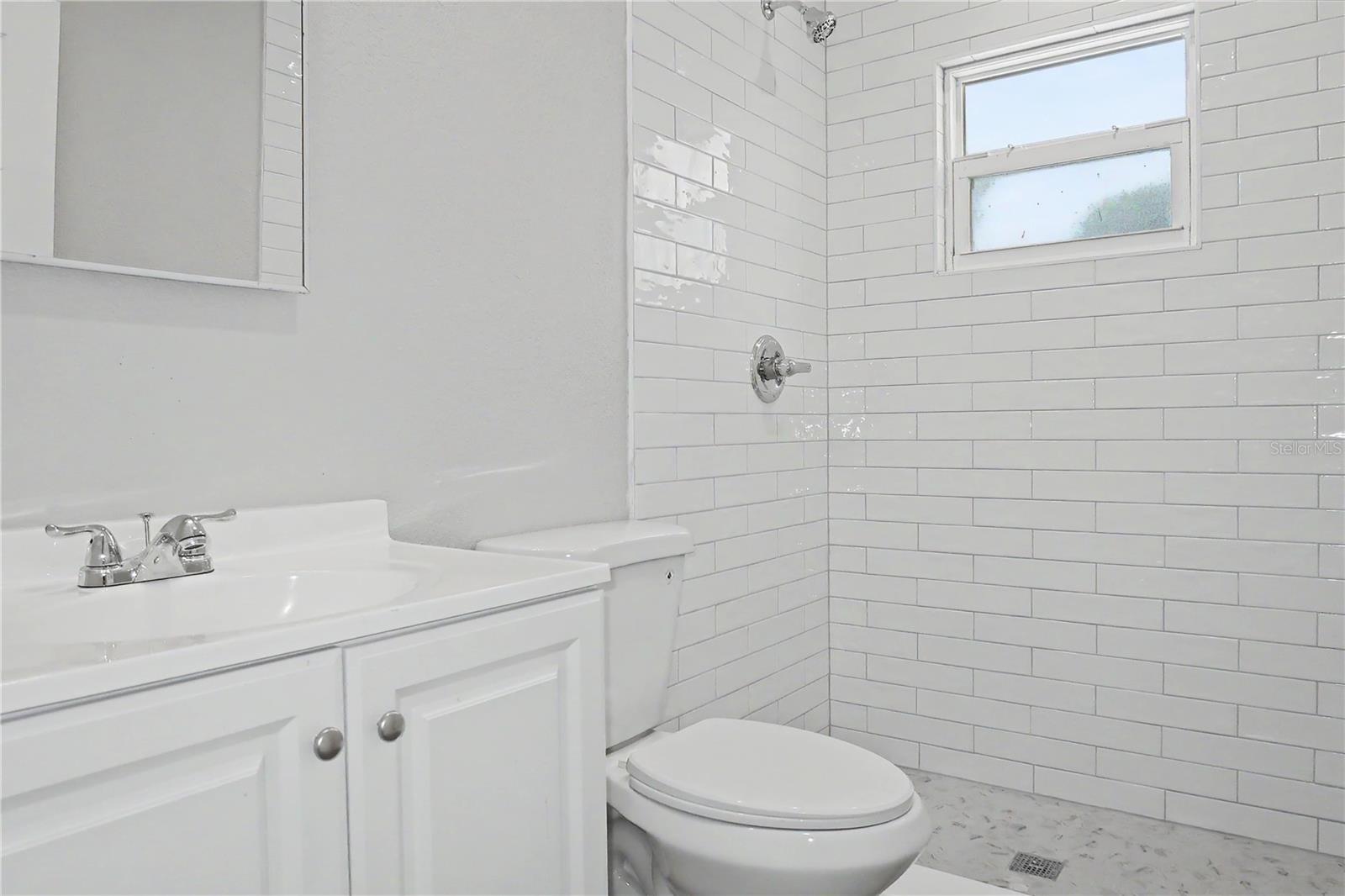 WALTON - Residential Income