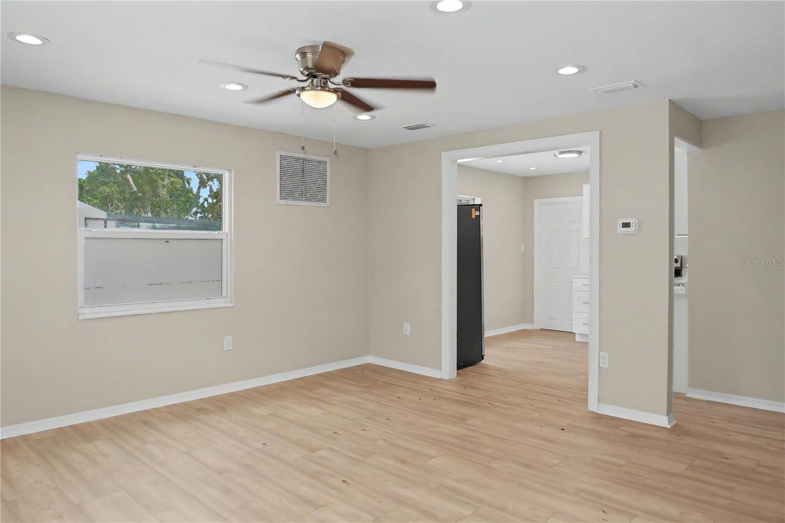 WALTON - Residential Income