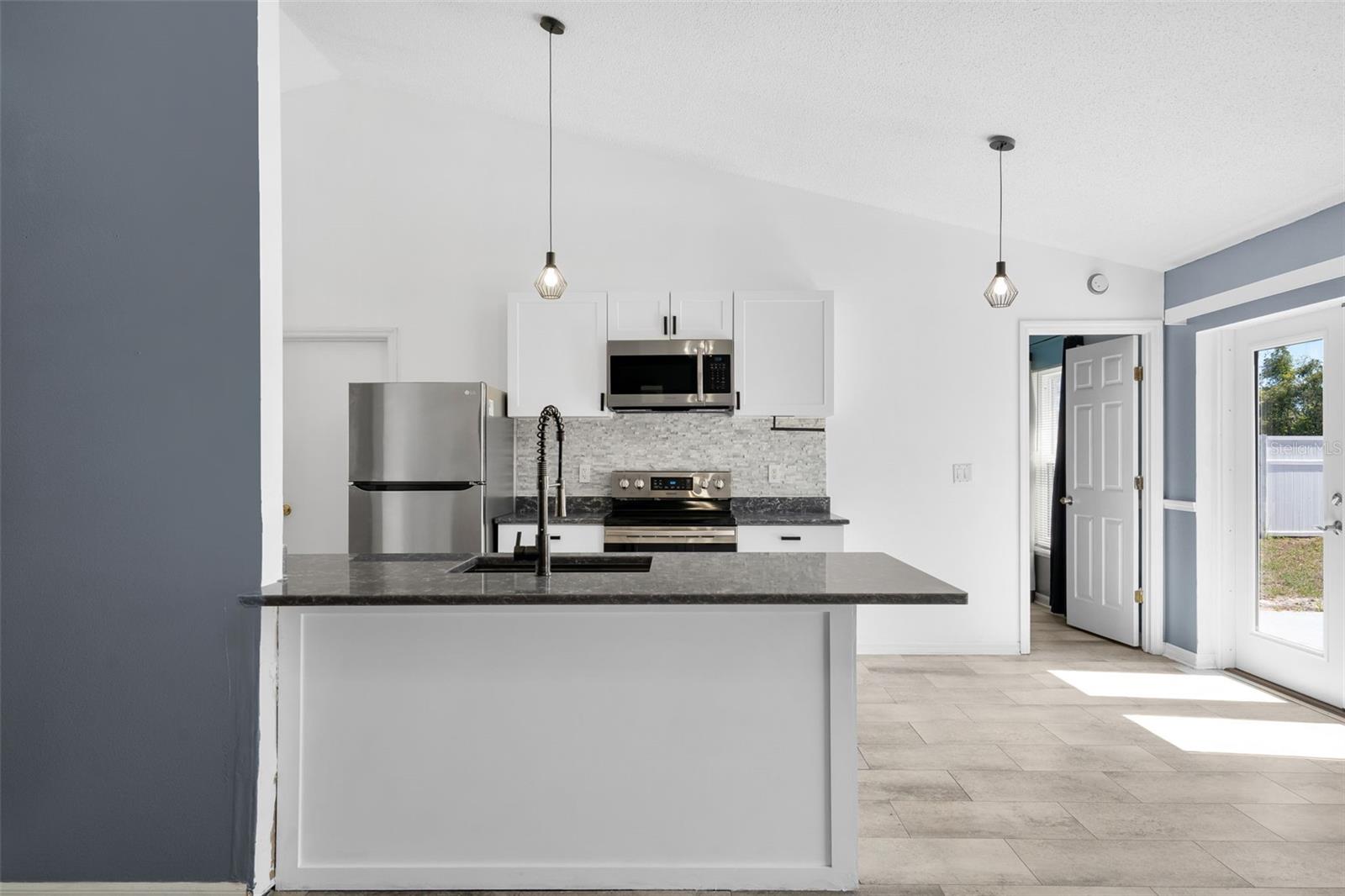 SPRING HILL - Residential