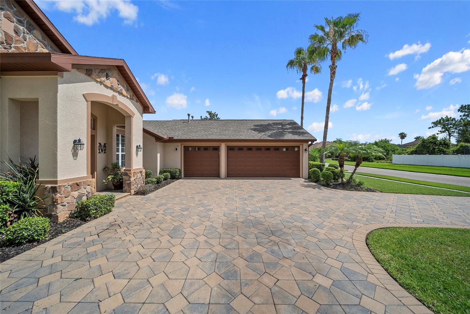 11729 NEWBERRY GROVE LOOP