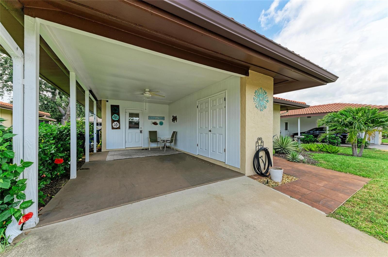 3213 MERCER ROAD