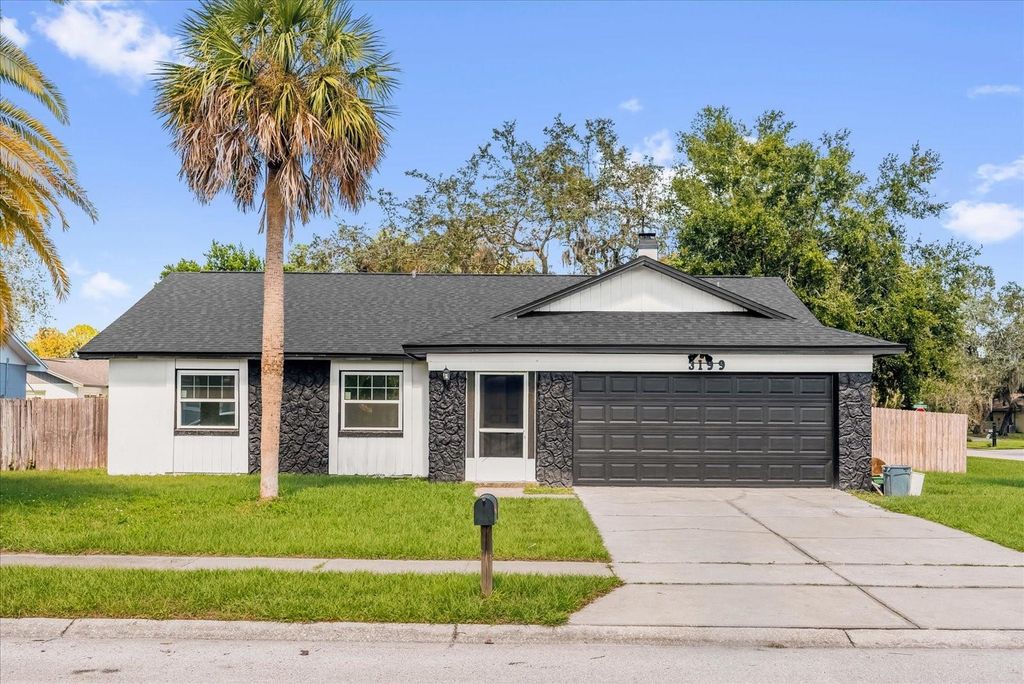 Photo of 3199 Tobago Court, Apopka, FL 32703 (MLS # S5136509)