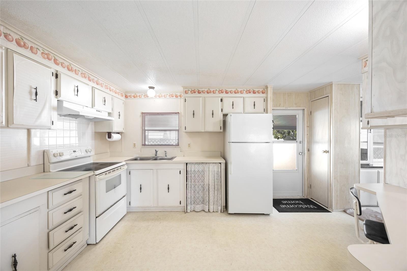 LAKE CONLEY MHP - Residential