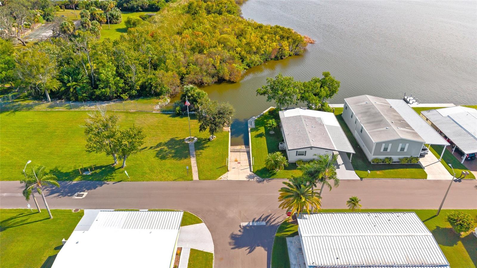 LAKE CONLEY MHP - Residential