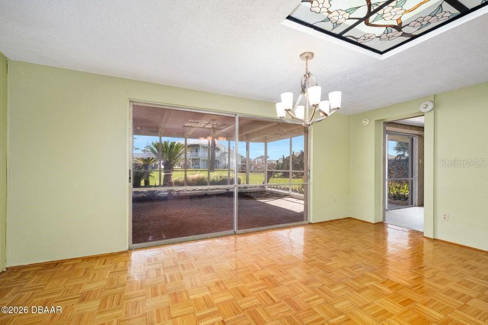 ORMOND BEACH PLAZA - Residential