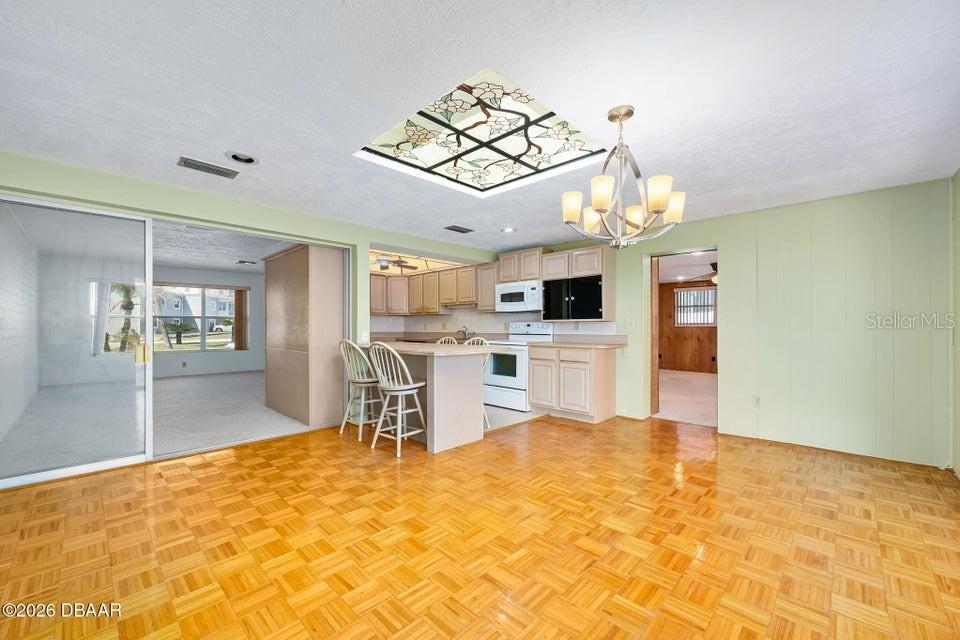 ORMOND BEACH PLAZA - Residential