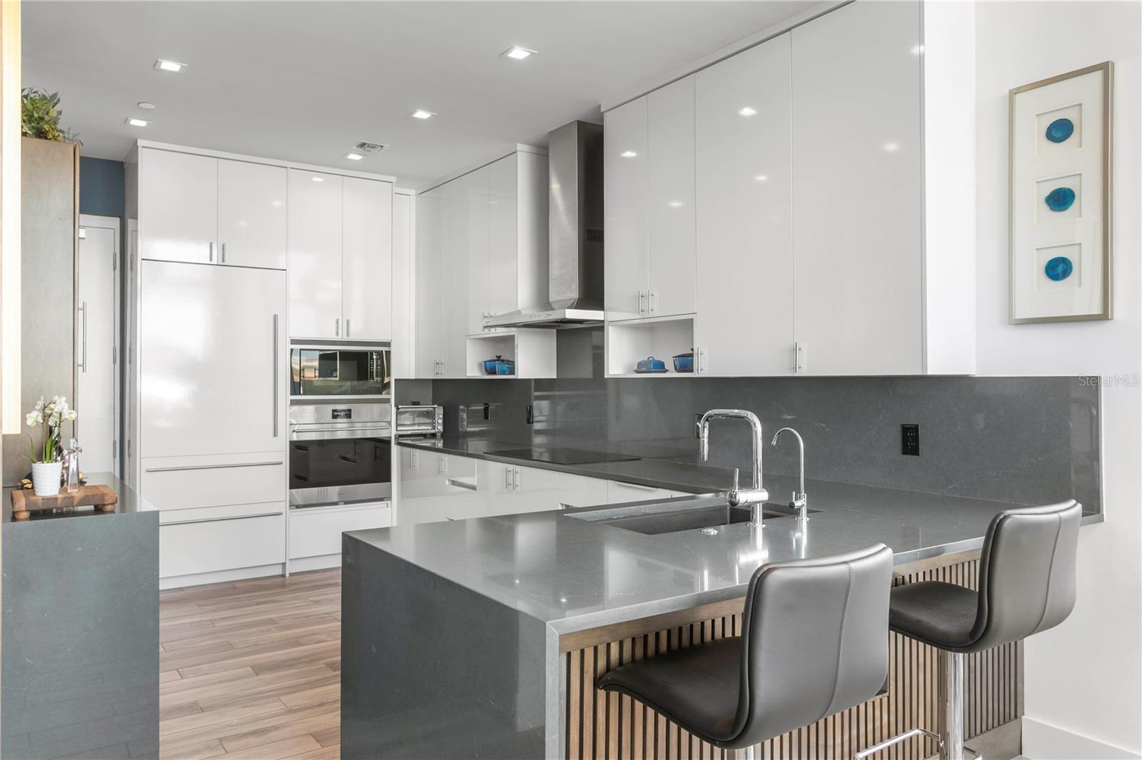 MARINA POINTE EAST - Residential