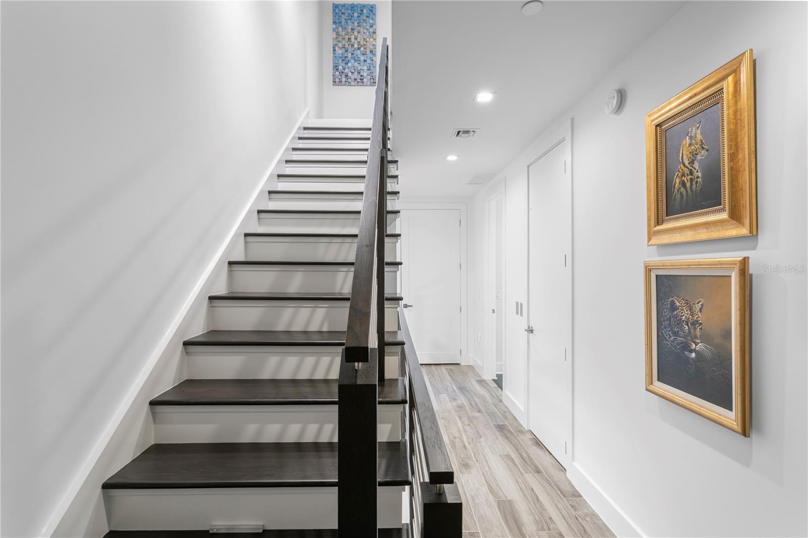 MARINA POINTE EAST - Residential