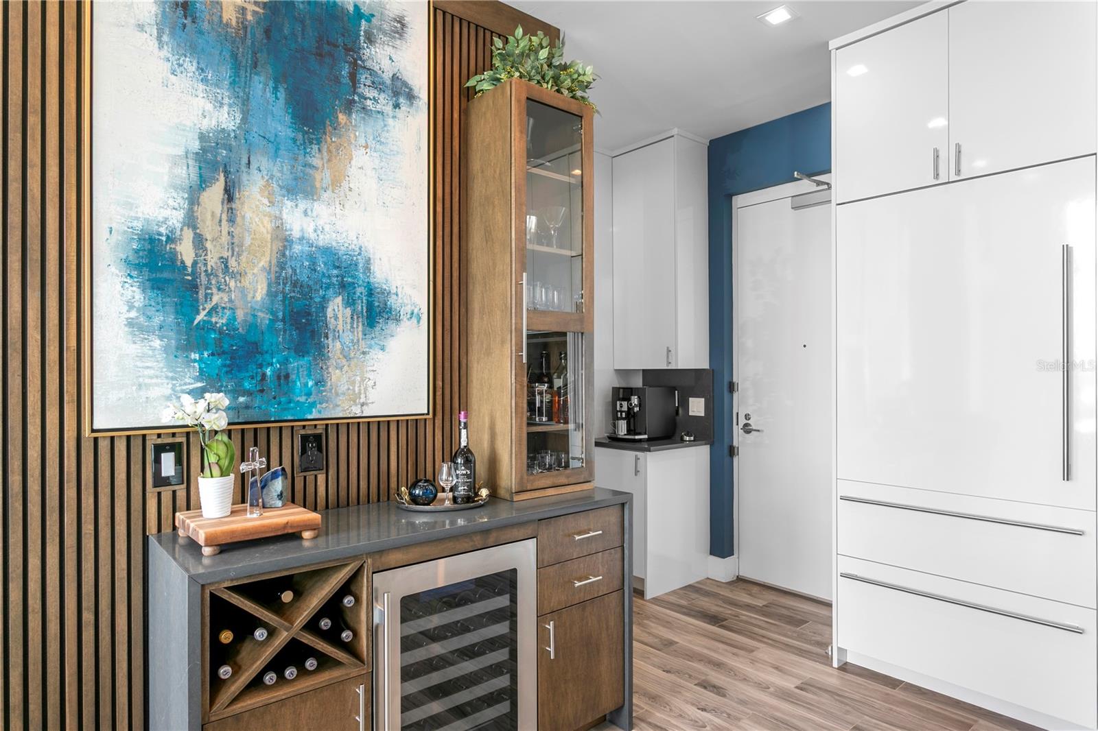 MARINA POINTE EAST - Residential