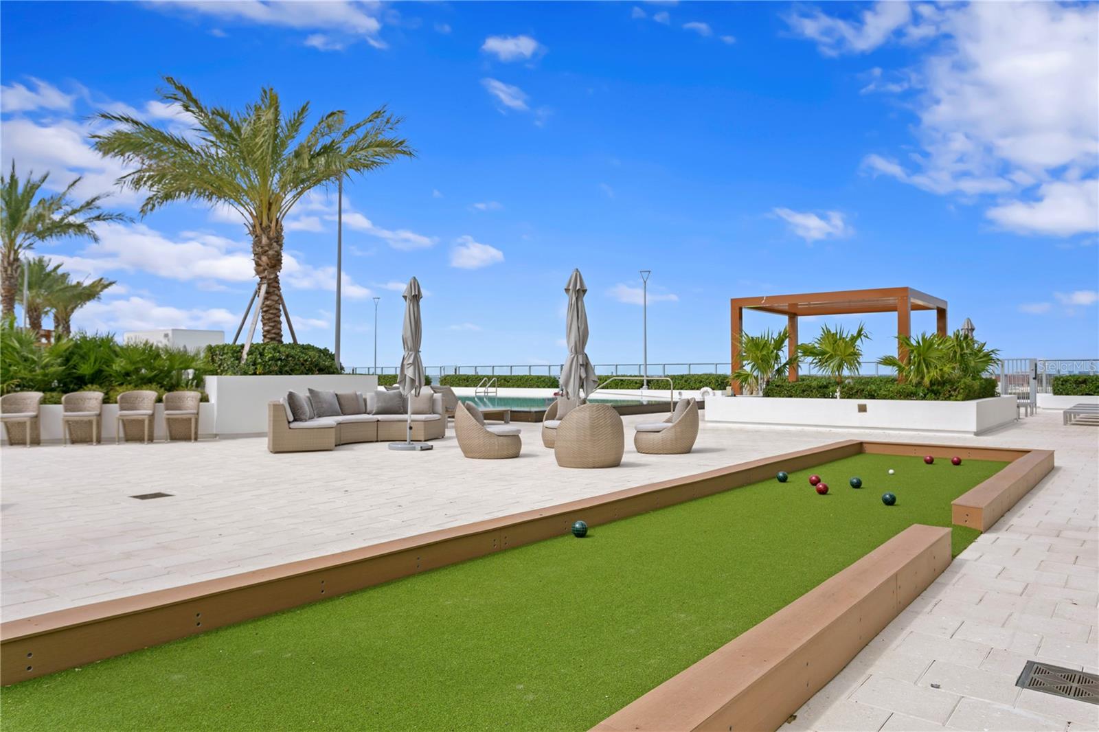 MARINA POINTE EAST - Residential