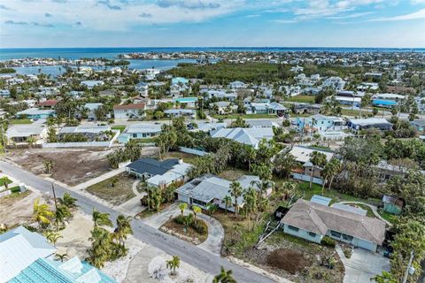 A home in ANNA MARIA