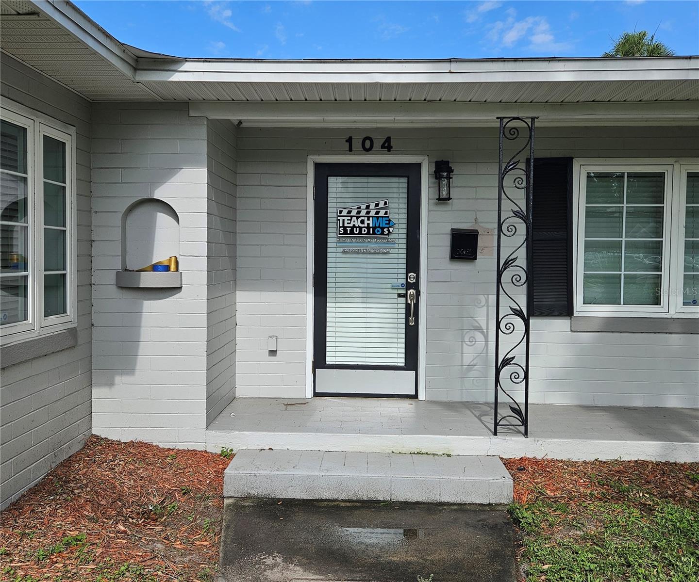 104 S CLYDE AVENUE