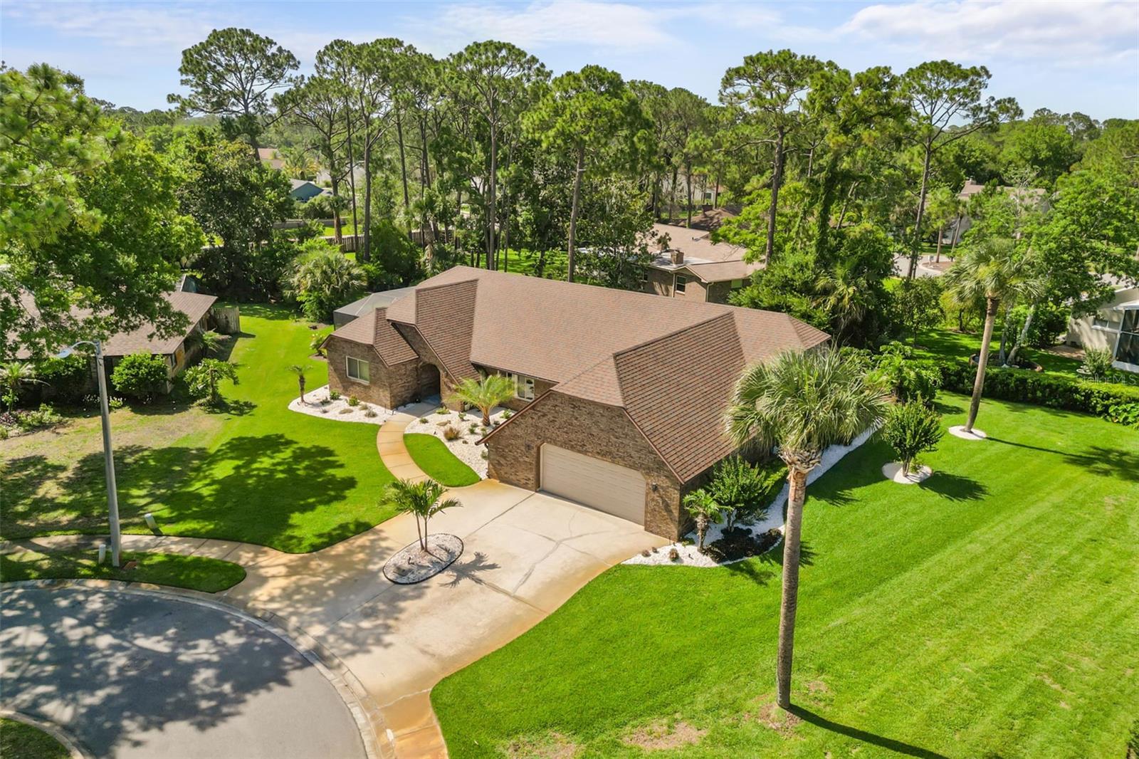 112 PEACHTREE CIRCLE