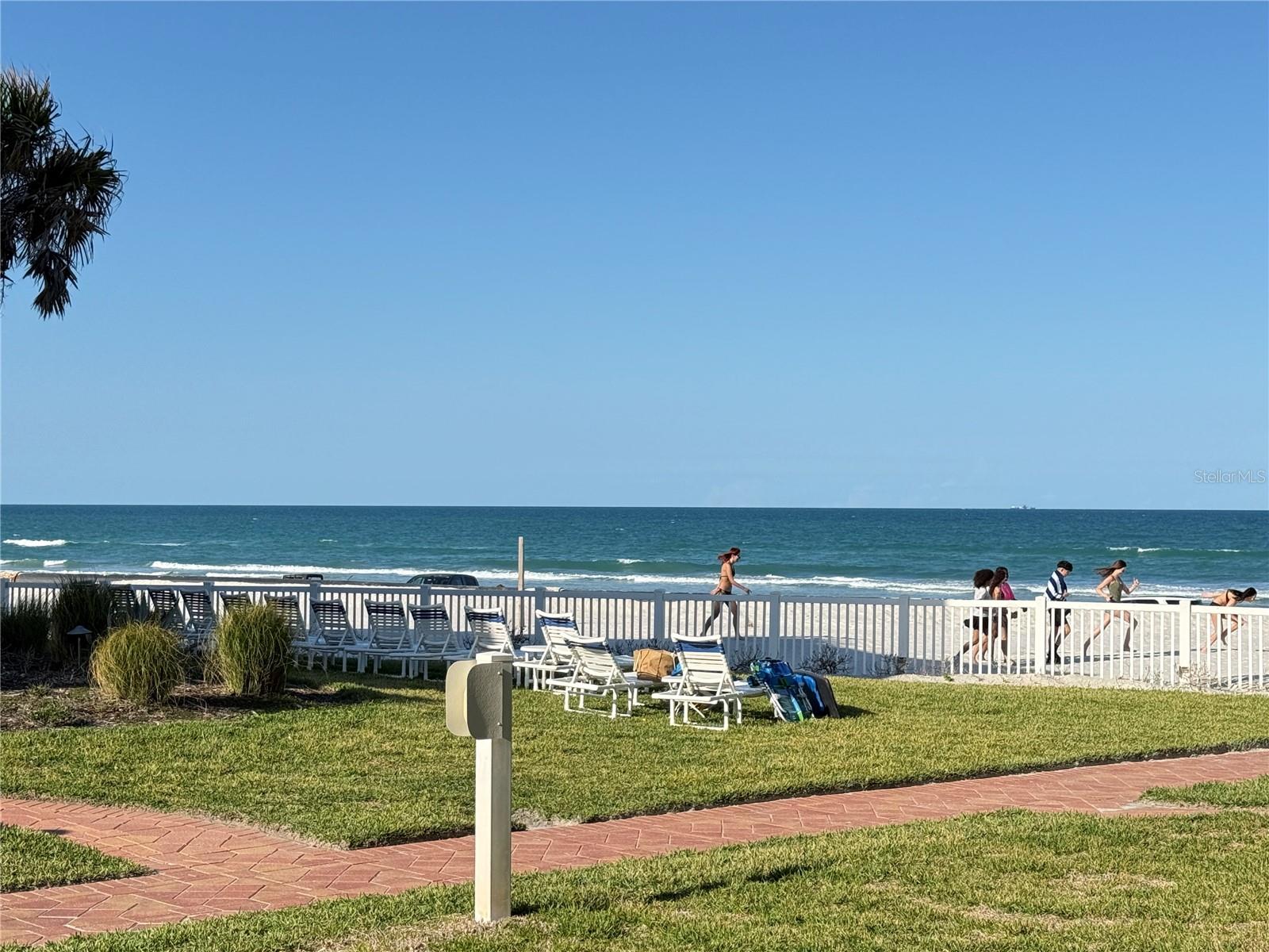 WIN SAN CLUB CONDO - Residential