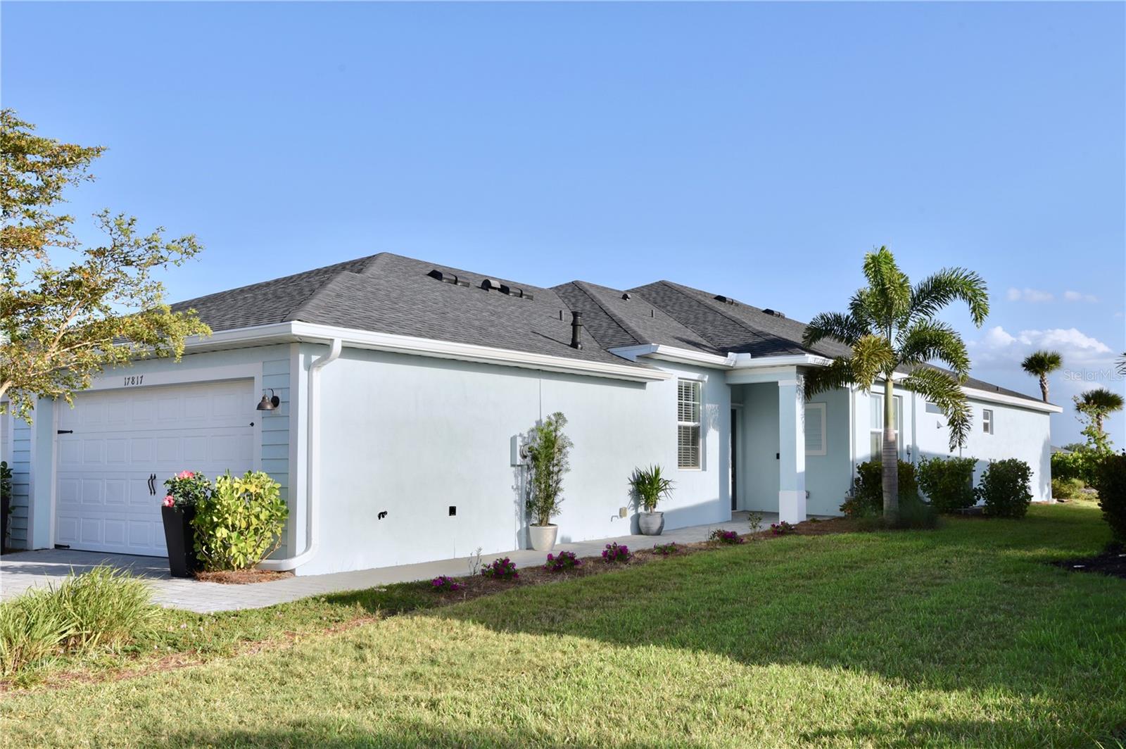 17817 WOODLAND COURT