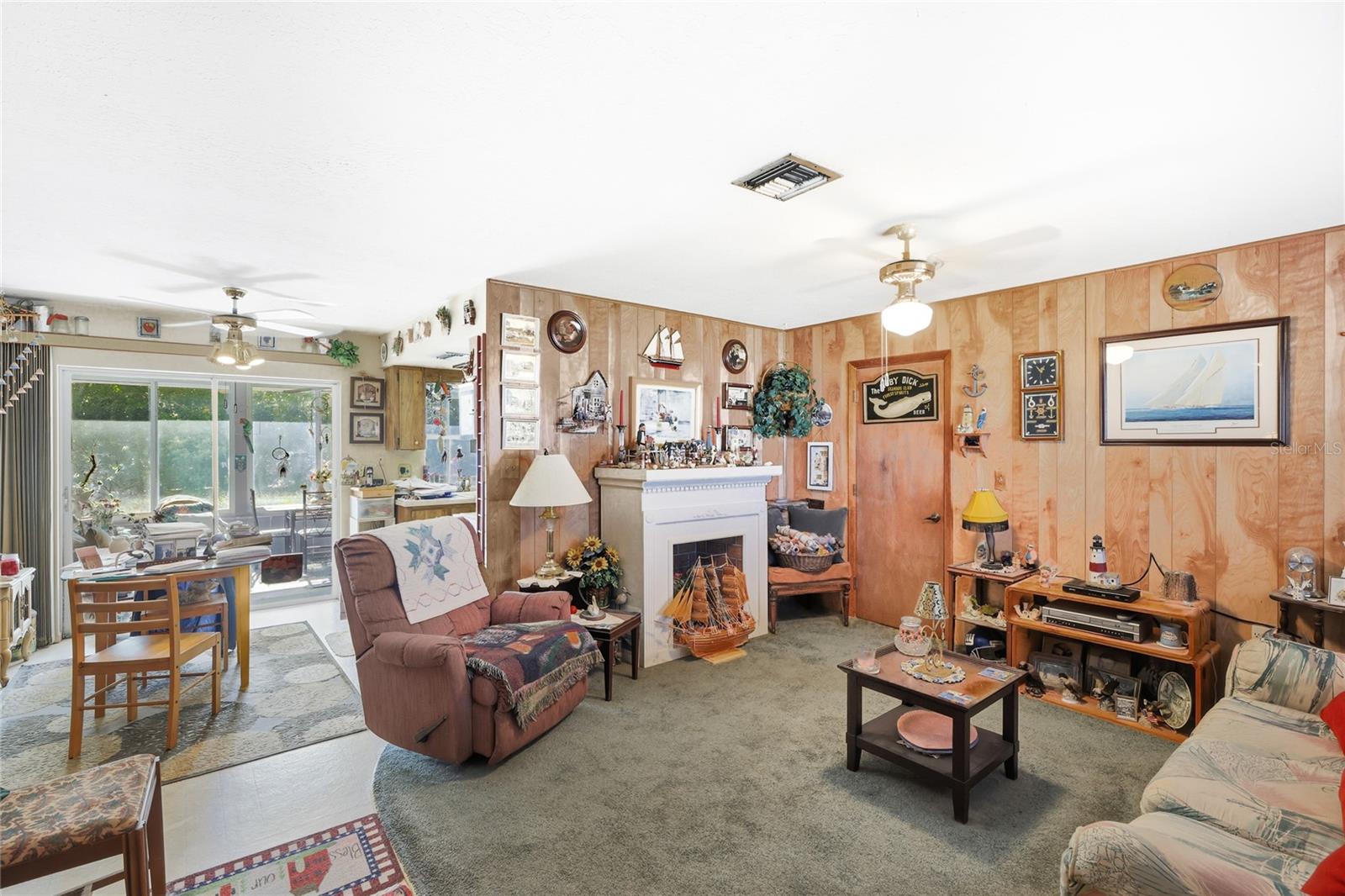 RIDGEWOOD ESTATES 19TH ADD - Residential