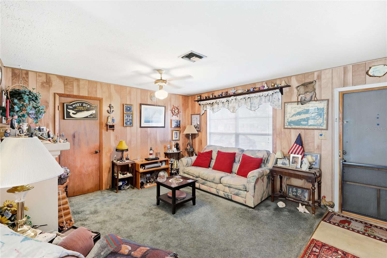 RIDGEWOOD ESTATES 19TH ADD - Residential