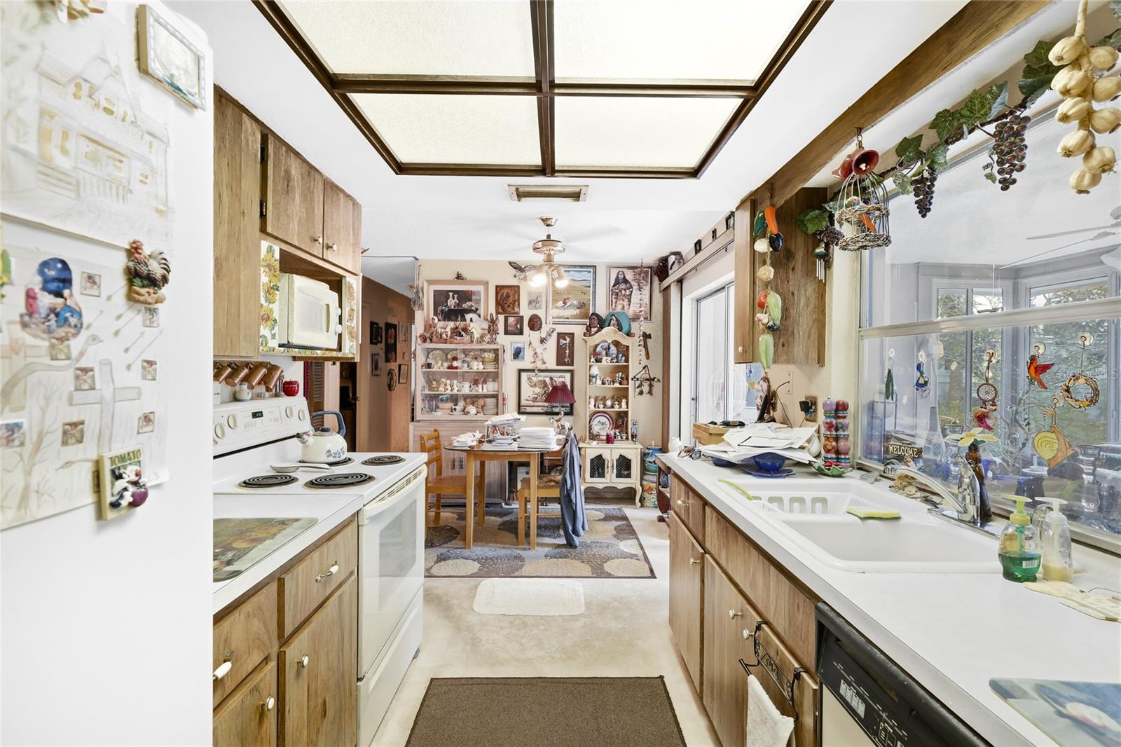 RIDGEWOOD ESTATES 19TH ADD - Residential