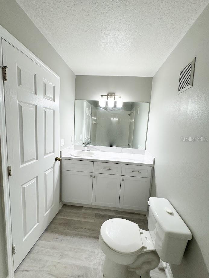 VILLAS AT LAKESIDE A CONDO - Residential