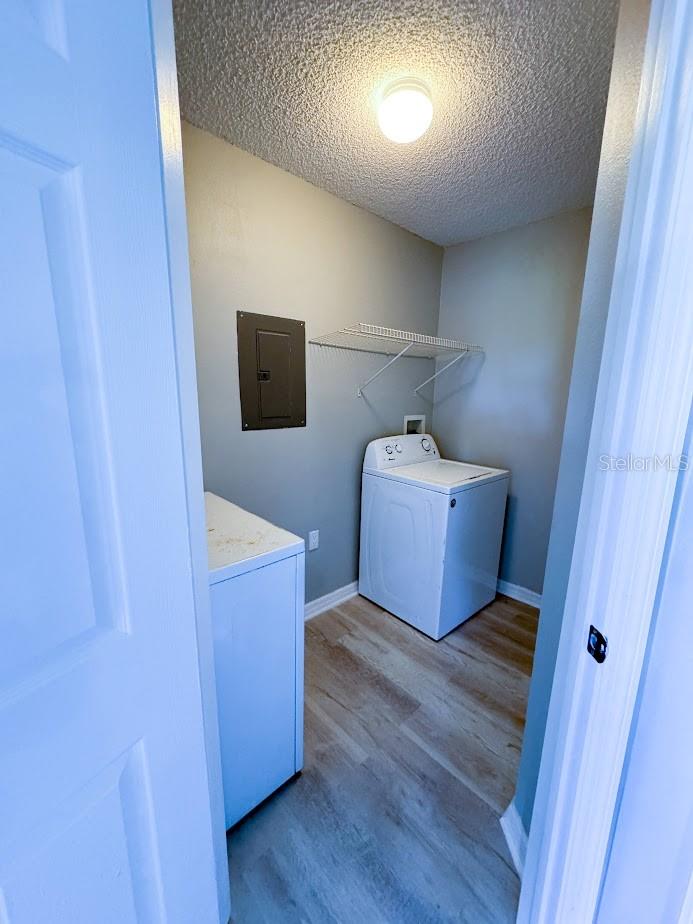 VILLAS AT LAKESIDE A CONDO - Residential