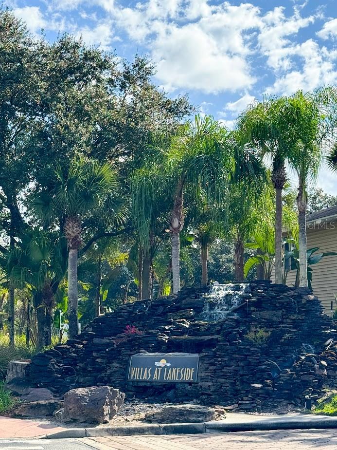 VILLAS AT LAKESIDE A CONDO - Residential