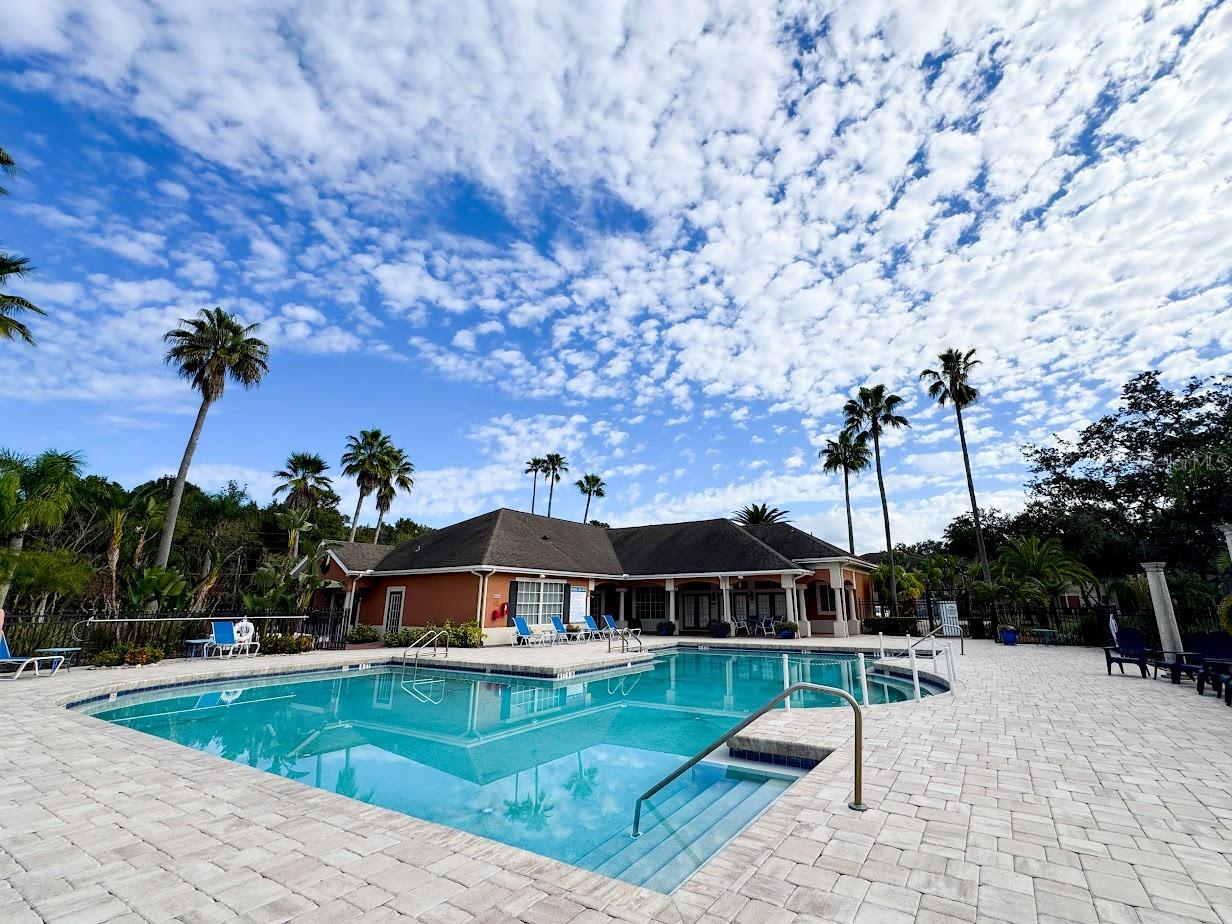 VILLAS AT LAKESIDE A CONDO - Residential