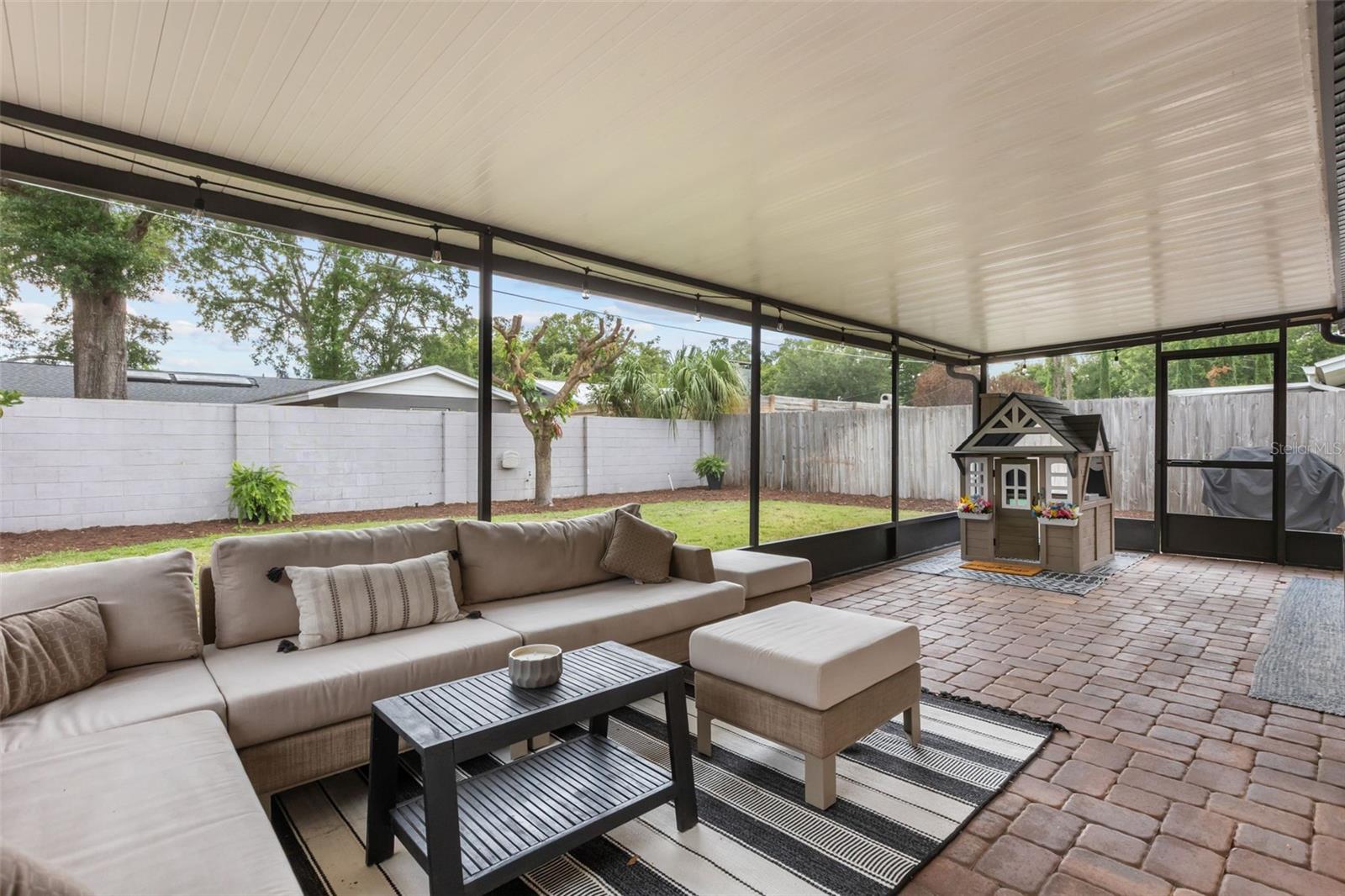 DOMMERICH ESTATES 3RD ADD MAITLAND - Residential