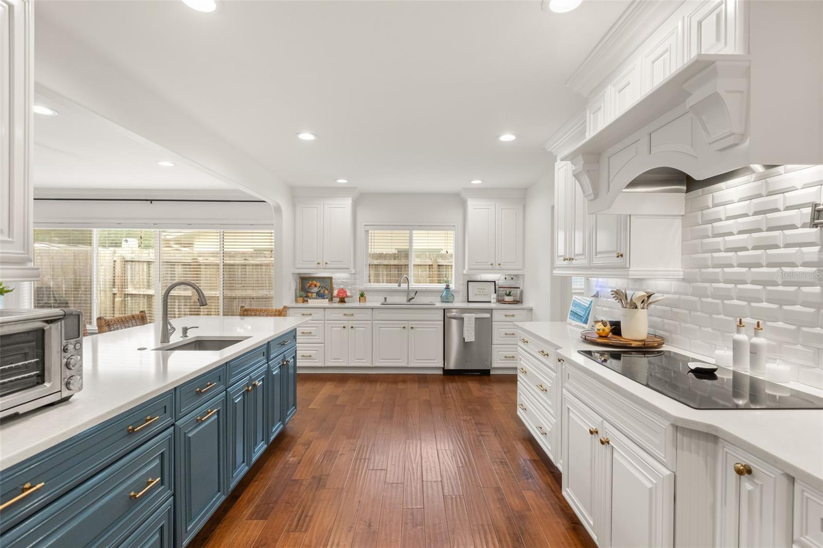 DOMMERICH ESTATES 3RD ADD MAITLAND - Residential