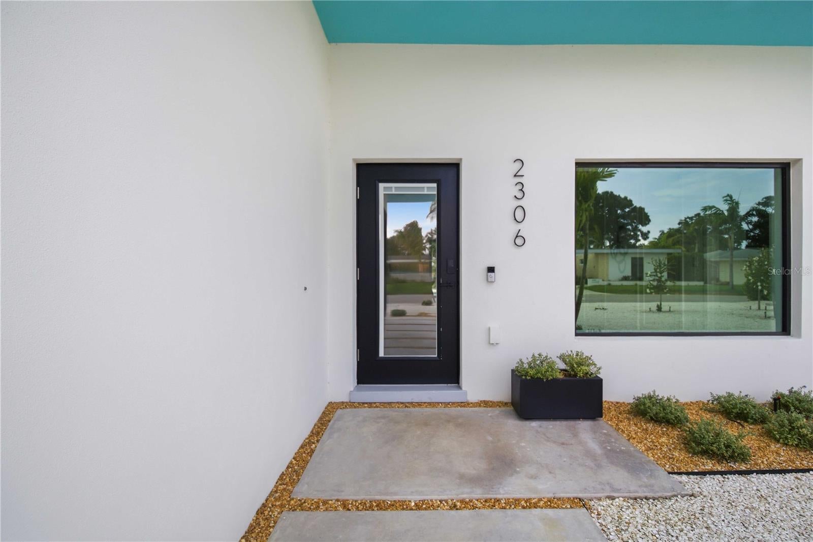 2306 VALENCIA DRIVE