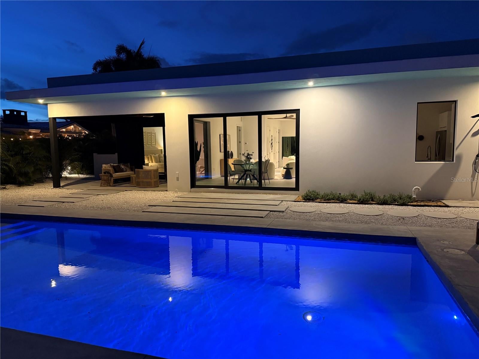 2306 VALENCIA DRIVE
