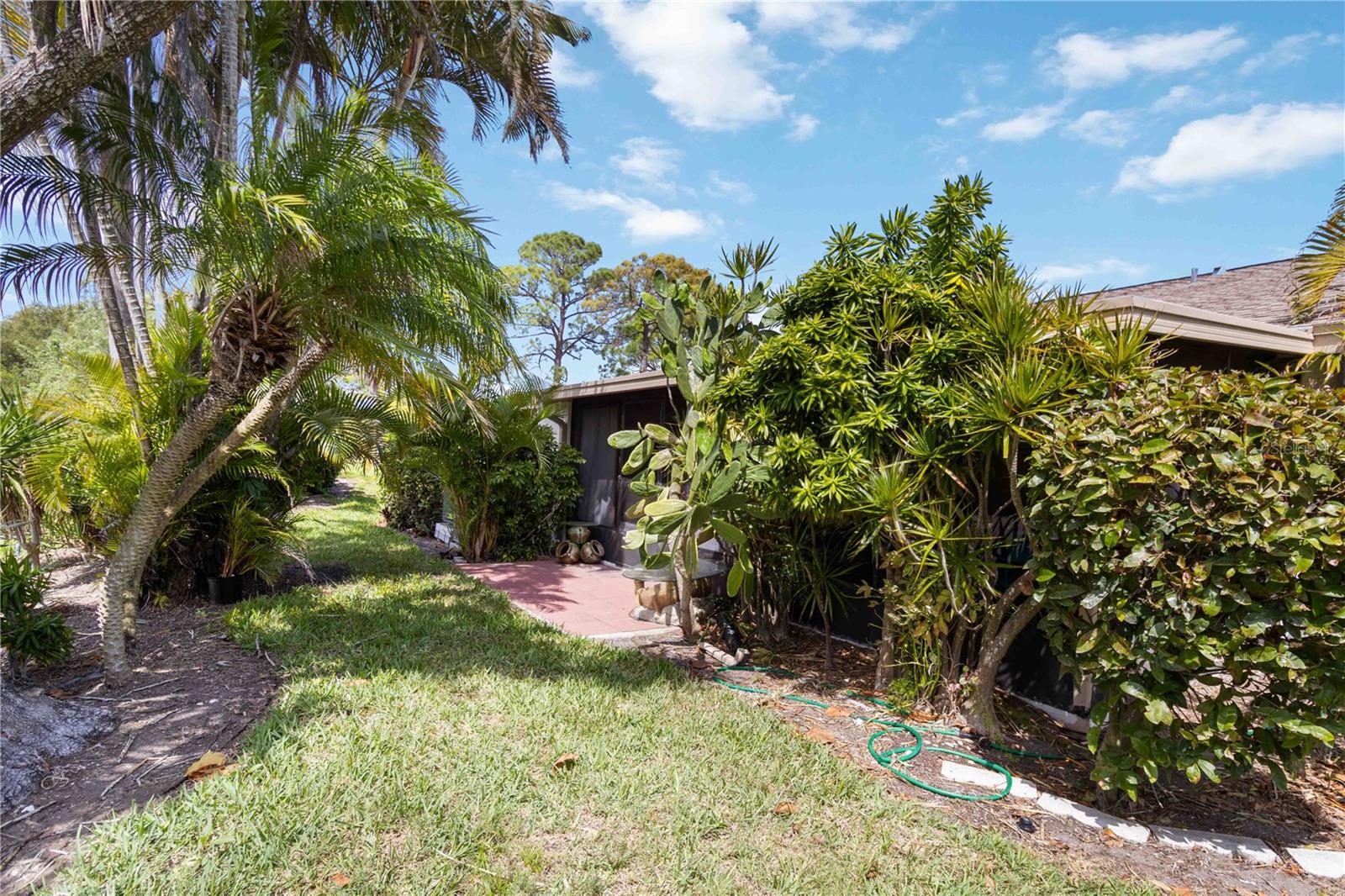 MEADOWCROFT SOUTH - Residential