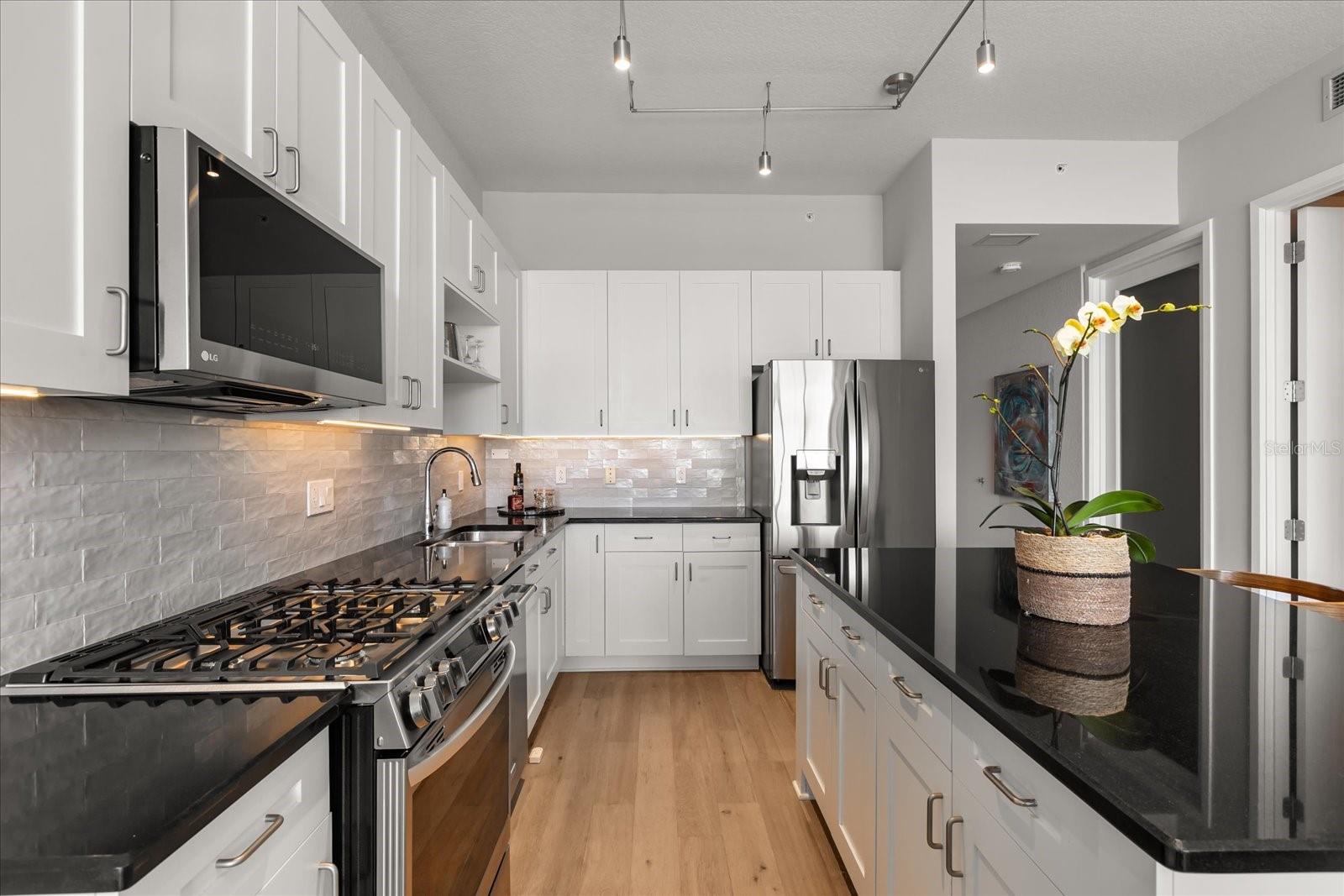 150 E ROBINSON STREET 2608