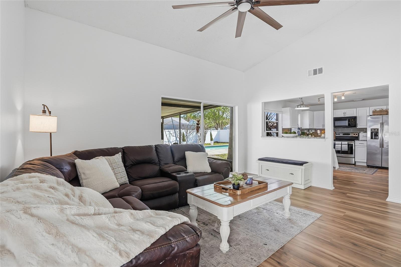 BOYETTE SPGS SEC B UN #3 - Residential