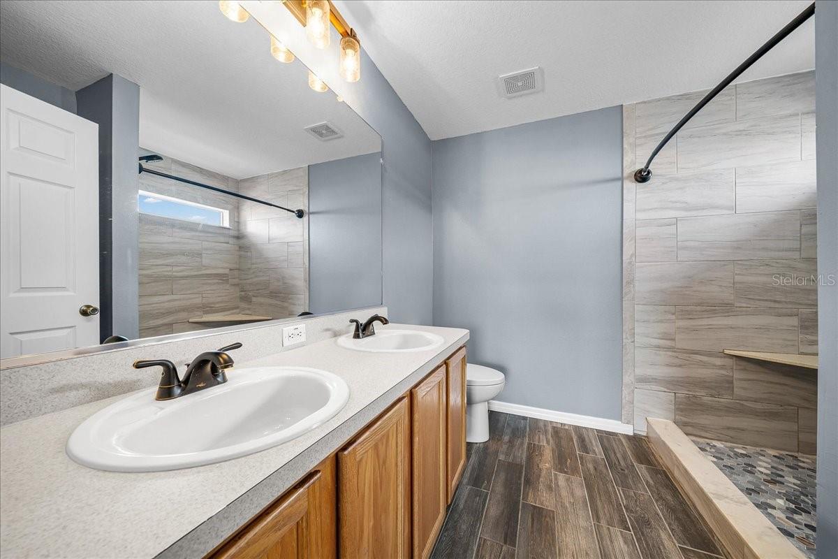 SILVER SPGS SHORES UN 24 - Residential