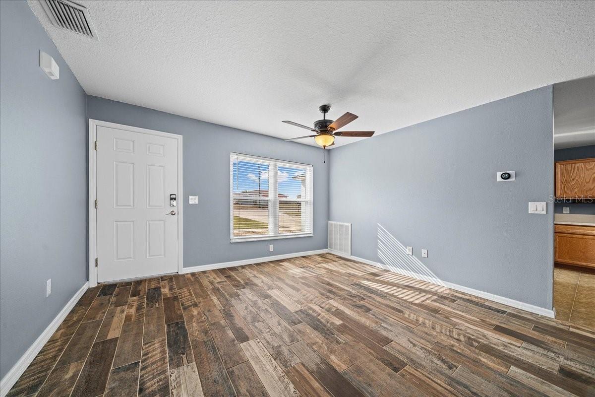 SILVER SPGS SHORES UN 24 - Residential