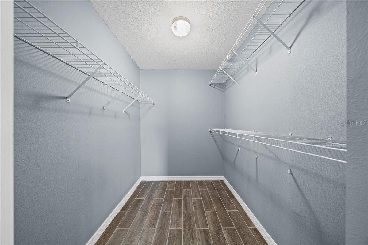 SILVER SPGS SHORES UN 24 - Residential