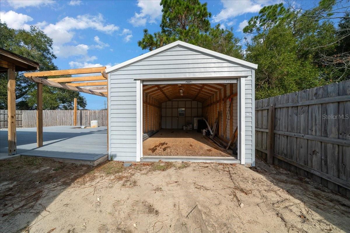 SILVER SPGS SHORES UN 24 - Residential