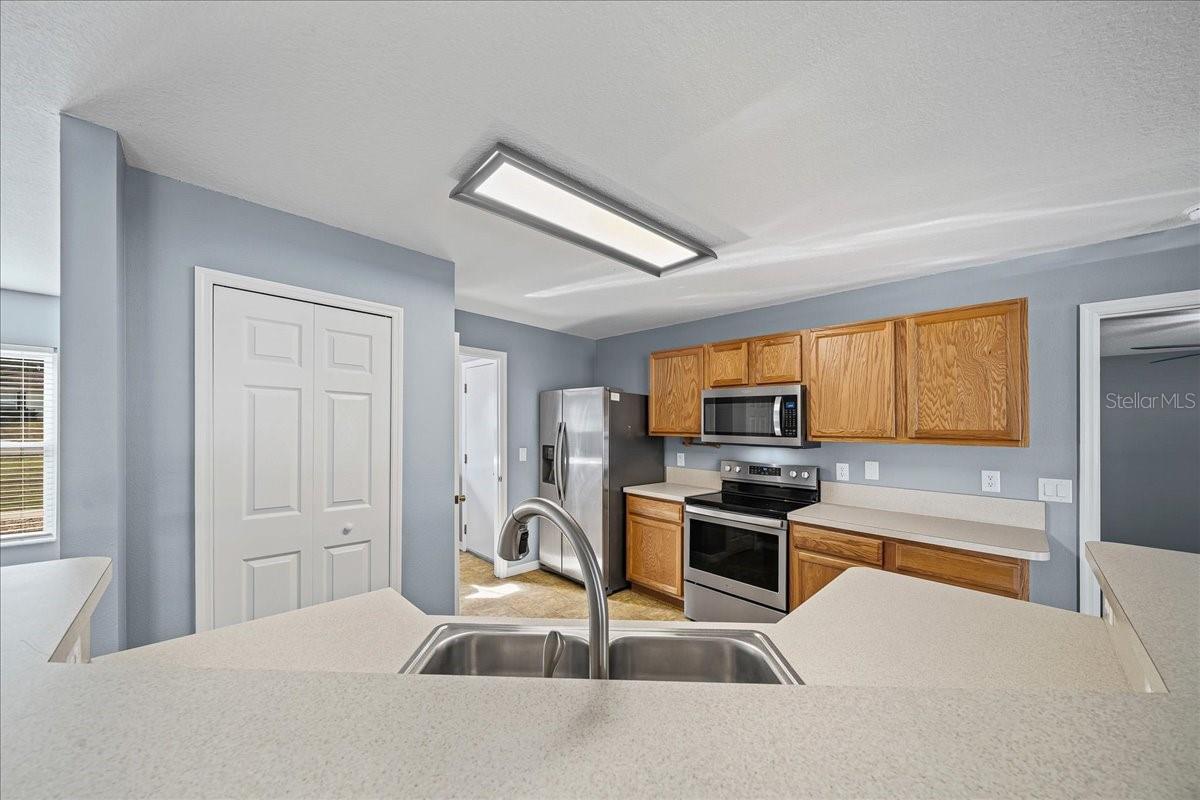 SILVER SPGS SHORES UN 24 - Residential