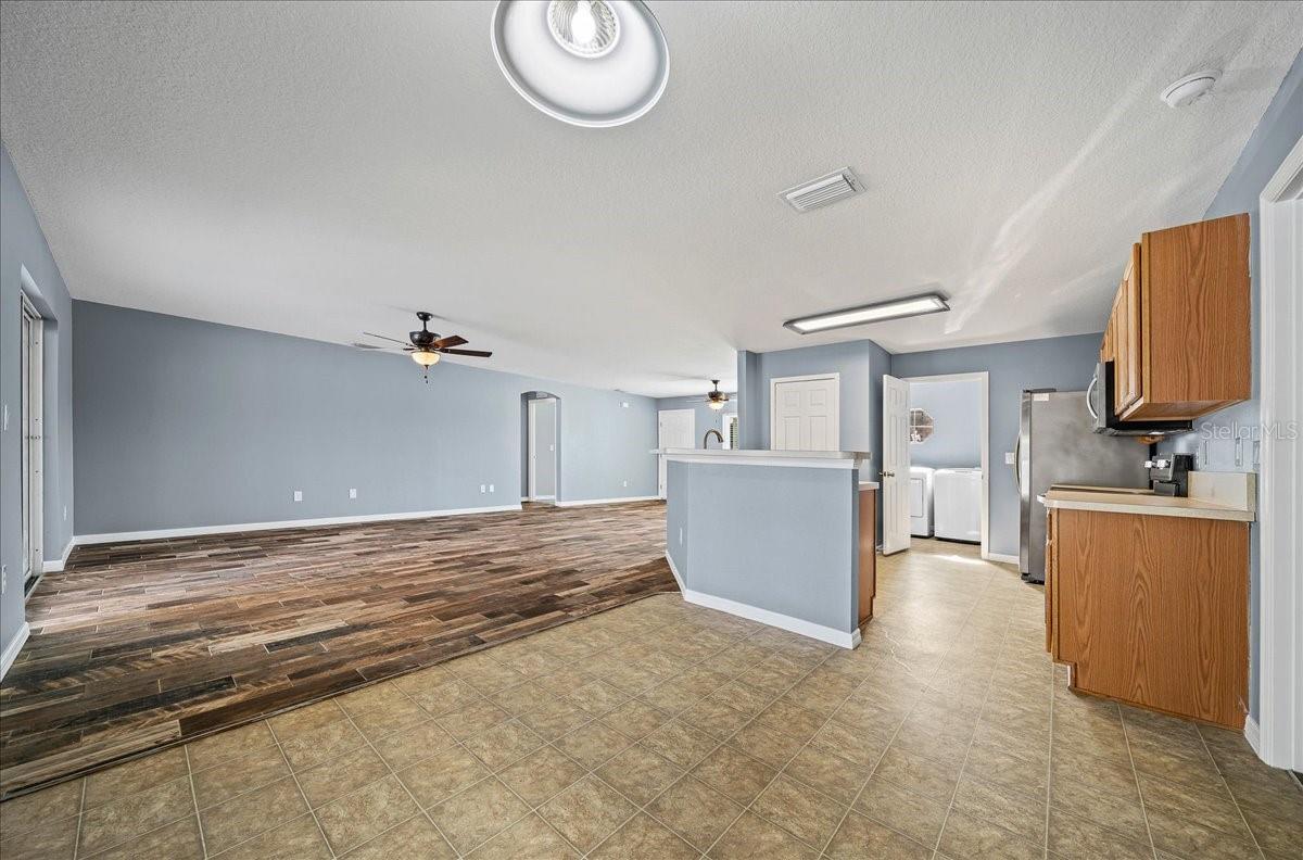 SILVER SPGS SHORES UN 24 - Residential