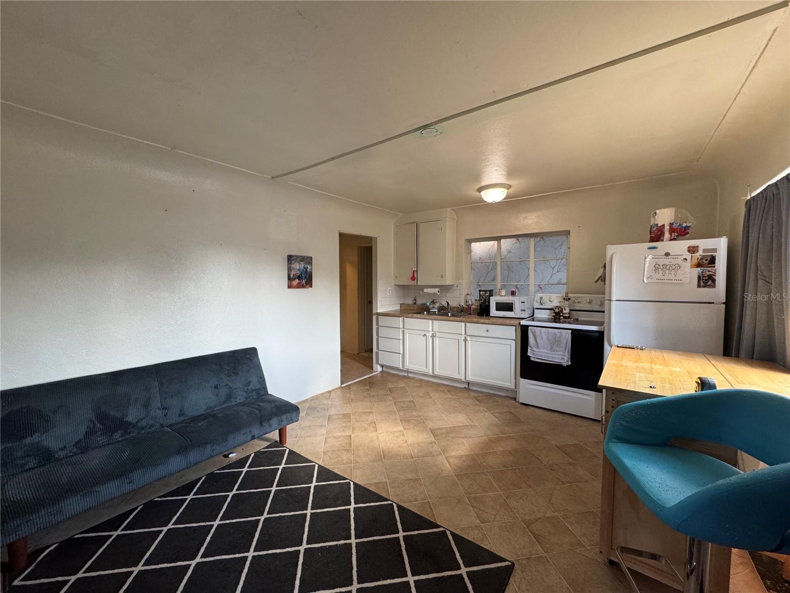 322 34TH STREET W