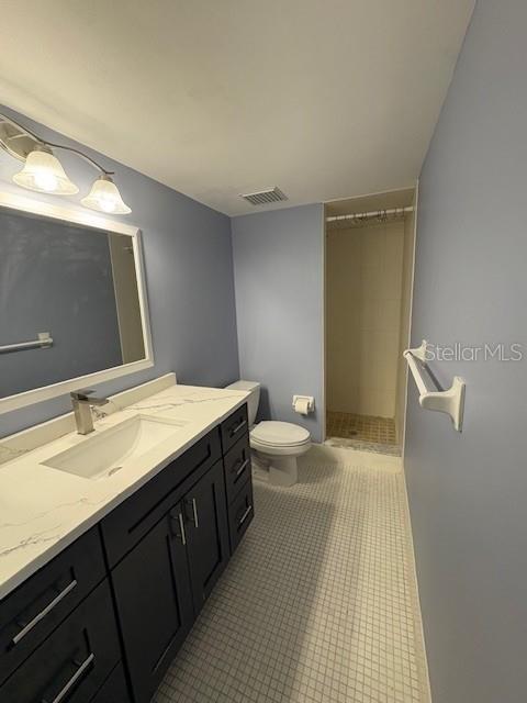 EAST LAKE WOODLANDS CYPRESS ESTATES - Residential Lease