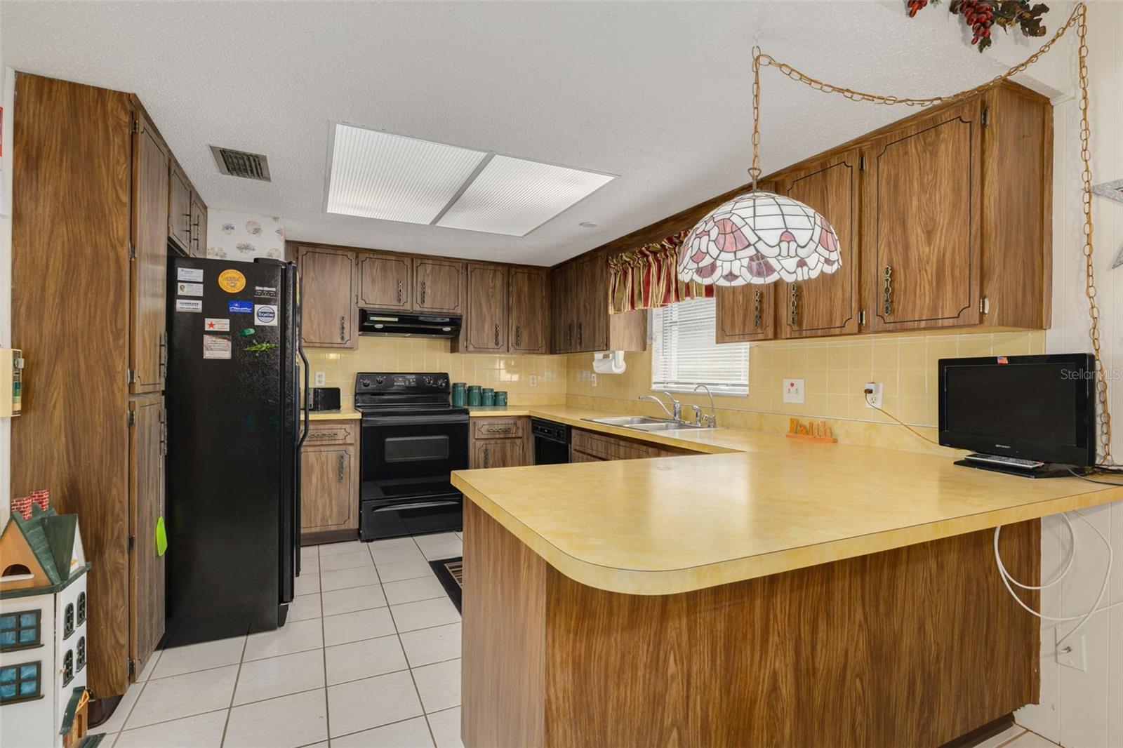ROTHMOOR ESTATES CONDO - Residential