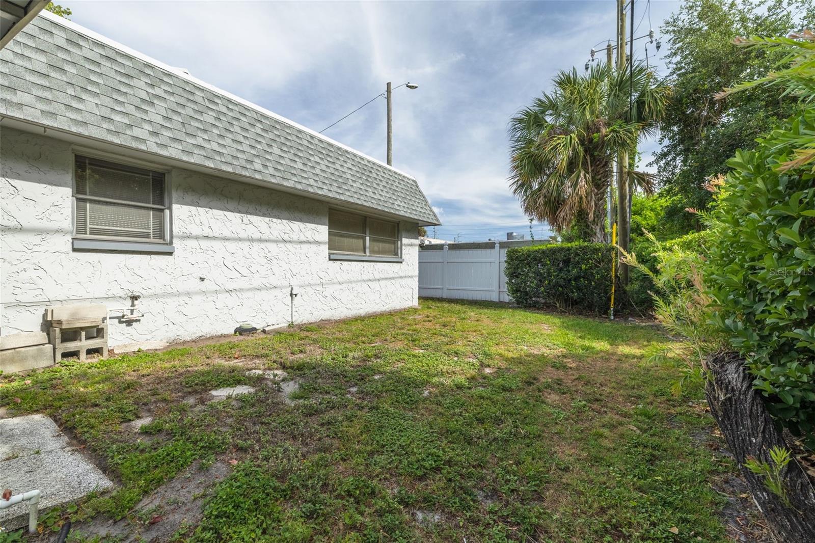 ROTHMOOR ESTATES CONDO - Residential