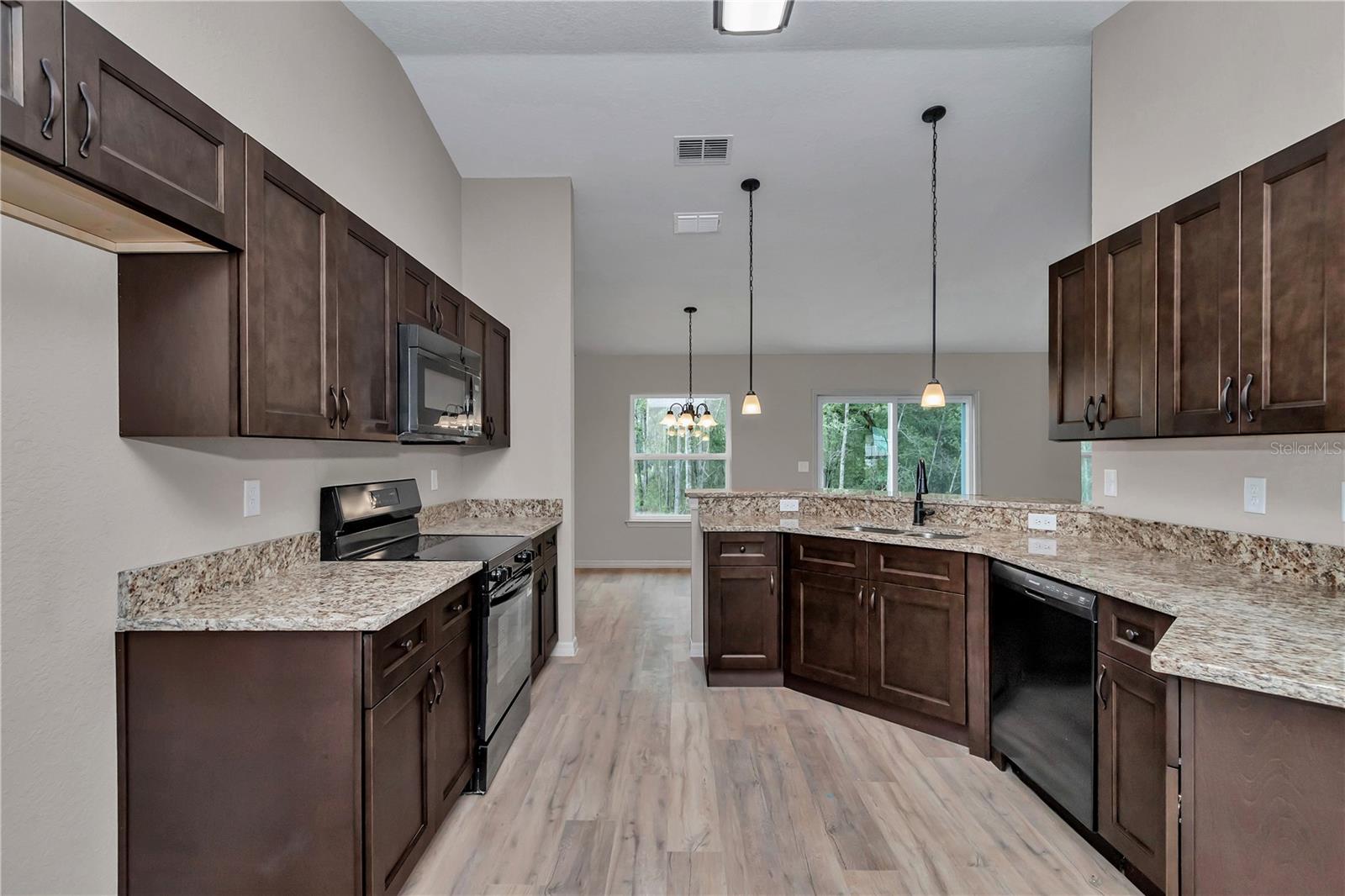 BELLEVIEW HEIGHTS ESTATE - Residential