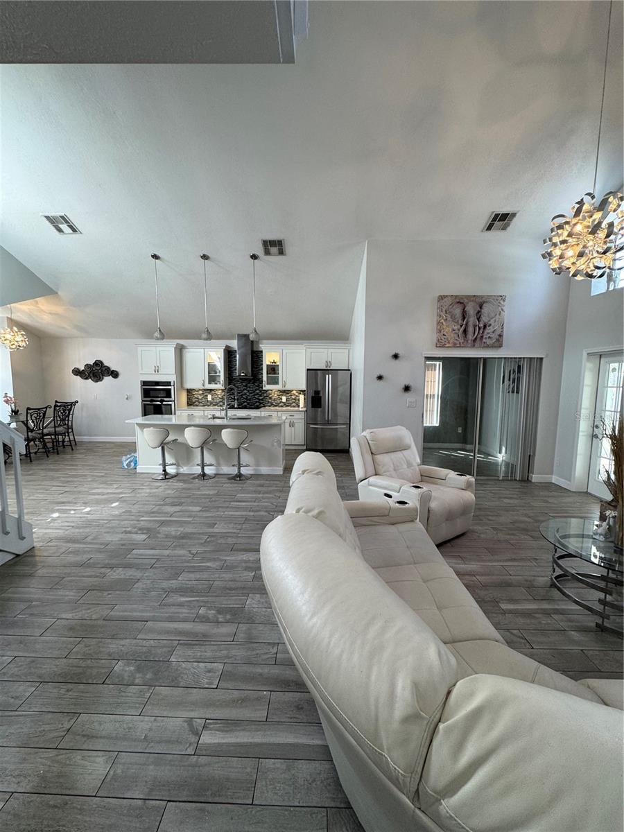 14609 QUAIL TRAIL CIRCLE